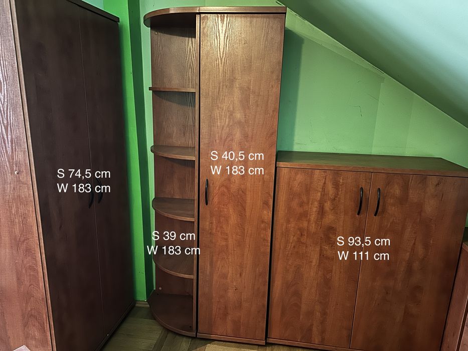 Zestaw mebli biurowych