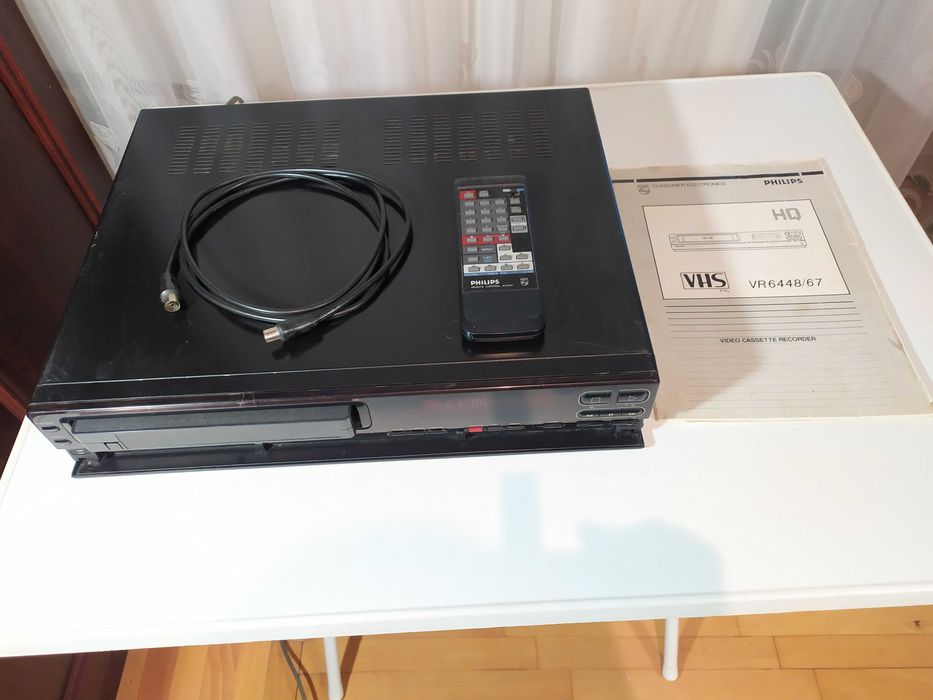 Відеомагнітофон PHILIPS VR 6448/67+подарок SHARP Японія оригінал