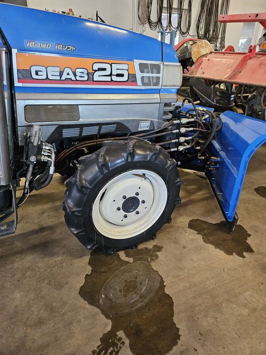 Mini traktorek Japoński ze spychem