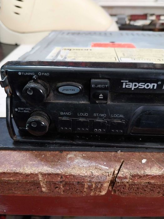 Rádio para automóvel, Tapson, com leitor de cassetes
