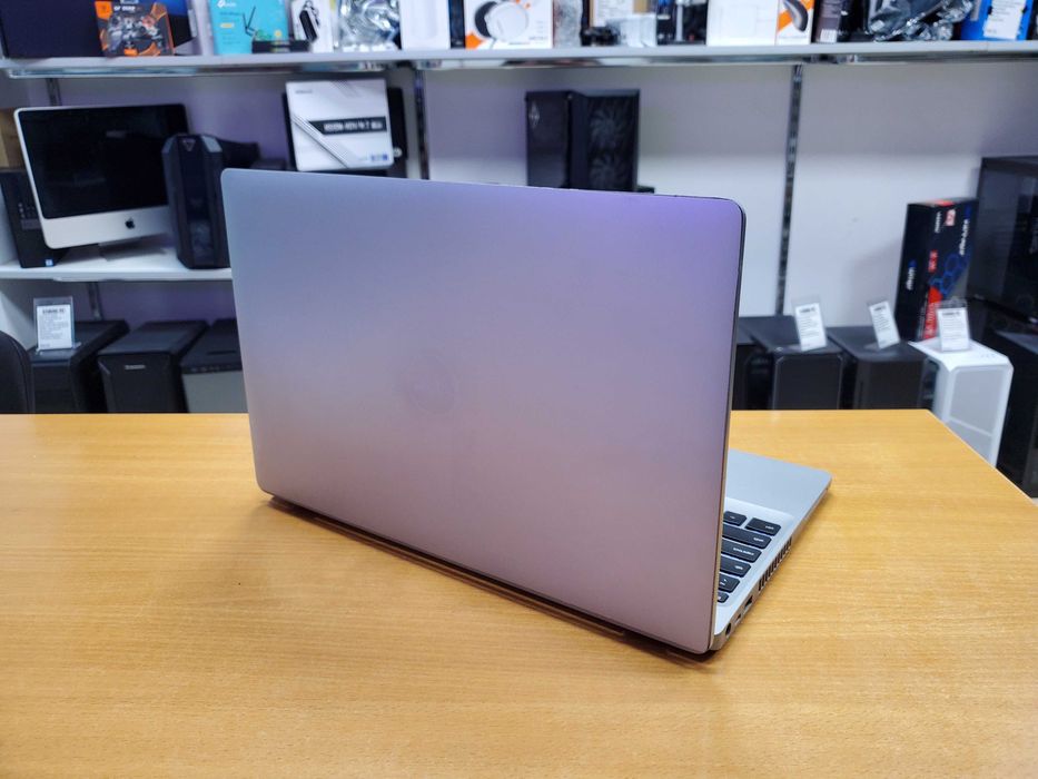 Laptop Dell 5510 i5-10310U 8GB 128GB SSD Win 11 Gwarancja