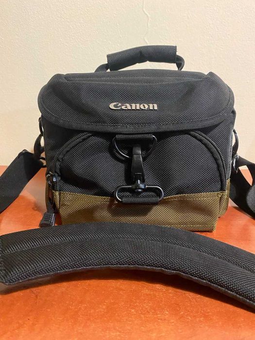 Canon EOS 200D Camera Kit64552060168450121