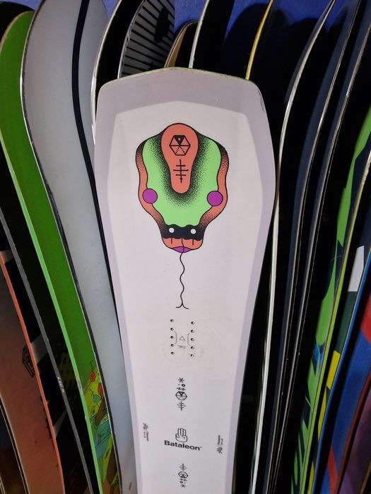 Deska snowboardowa Bataleon Disaster 154 cm snowboard