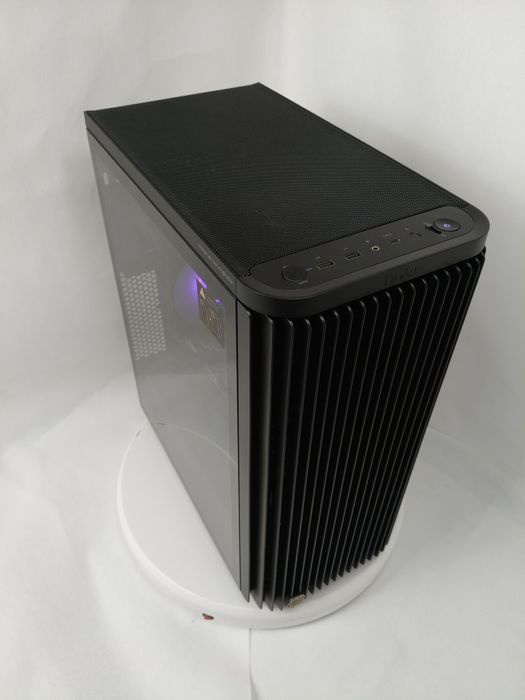 Komputer Gamingowy i9-14900,Intel UHD 770,128 GB,Win 11 Pro