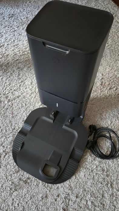 iRobot Roomba i7+ baza Clean Base, Wirtualną ścianą, dodatki -  do negocjacji