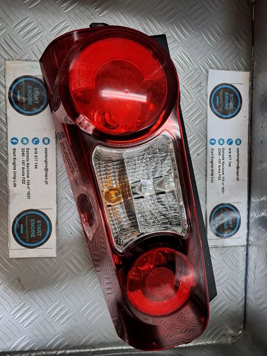 Farolim Peugeot Partner Citroen Berlingo esquerdo