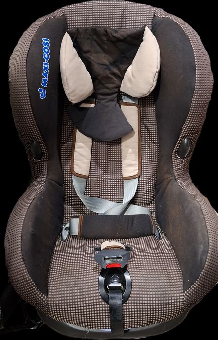 Fotelik maxi cosi 9-18 kg z podstawką