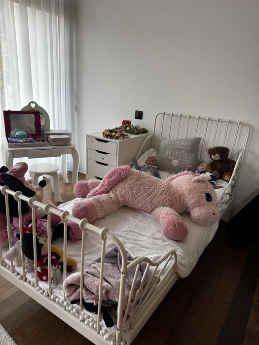 Cama de criança para venda em bom estado