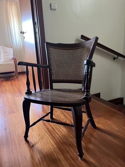 Cadeira vintage em extremo bom estado