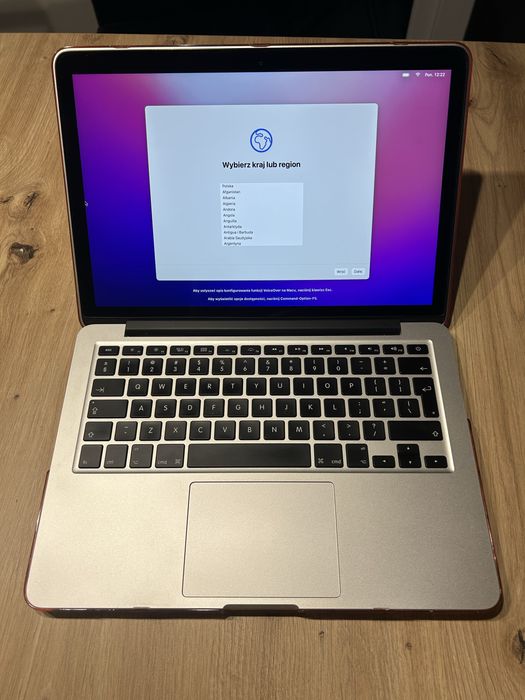 MacBook Pro Retina 13″ 2015 | macOS Monterey