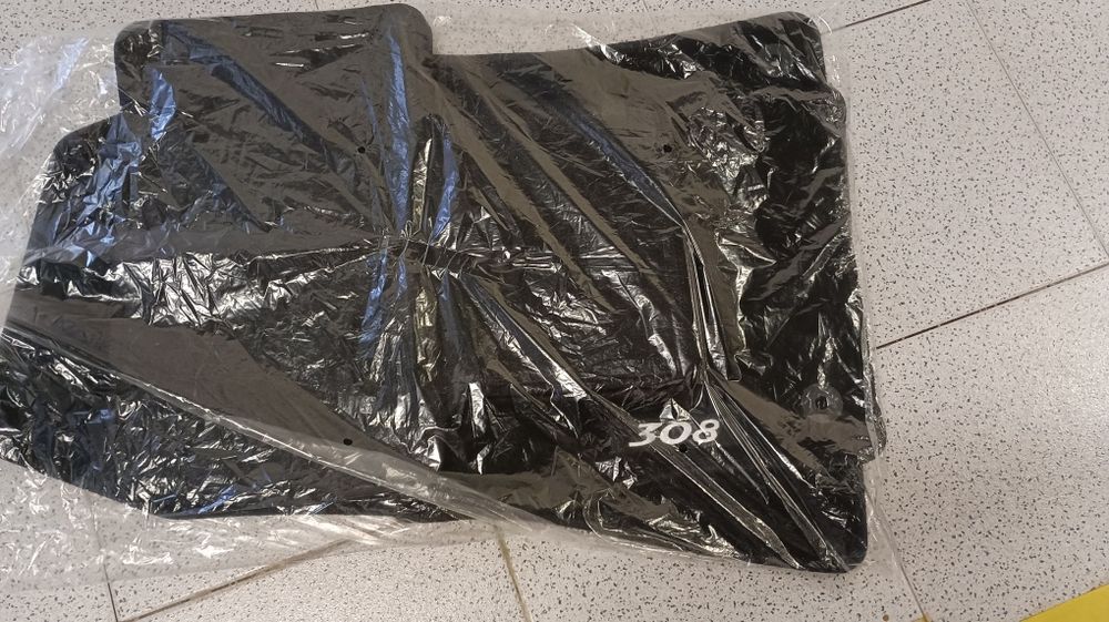 Conjunto de tapetes novos co logotipo para Peugeot 308 SW de 2022