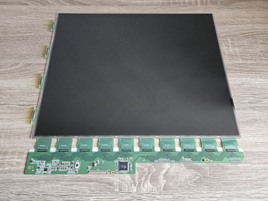 Матриця Samsung LTM190E4-L02