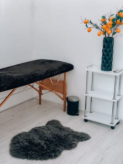 Продаж студії краси ,-Центр!