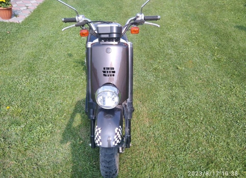 Скутер Yamaha Vox