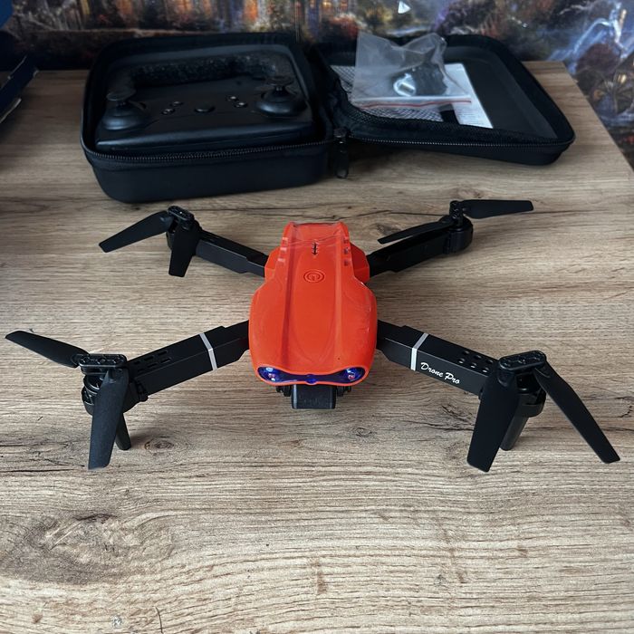 Дрон е 99 з двома камерами