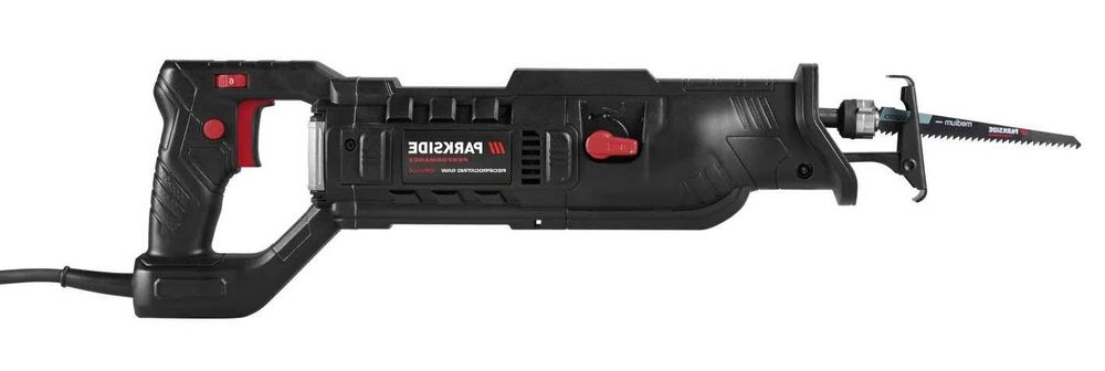 Czarna Piła szablasta Lisi Ogon 1200W Parkside Performance PPFS 1200 A1 Walizka