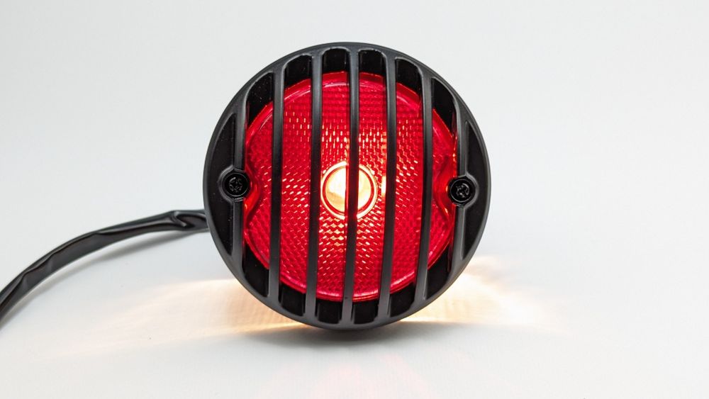 Мото стоп-сигнал з решіткою Гриль та підсвіткою номера, стоп для мото.