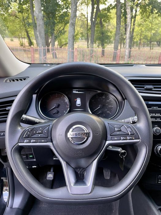 Продам Nissan rogue