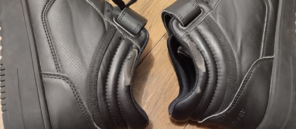 Buty champion 40