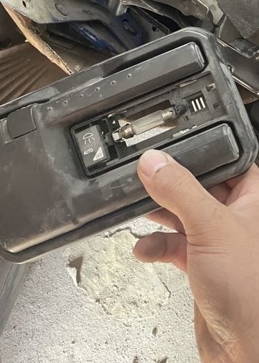 Лампа фонарь Fiat Fiorino Qubo citroen Nemo пежоBipper освітлення мото