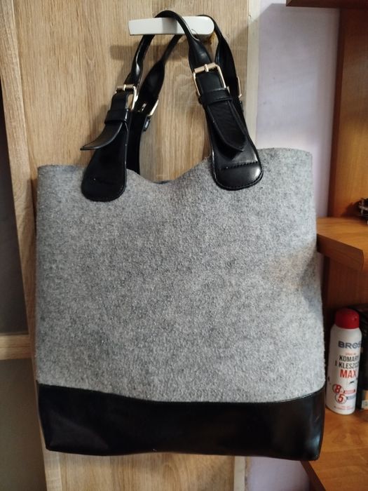 Sprzedam torebkę Hugo Boss