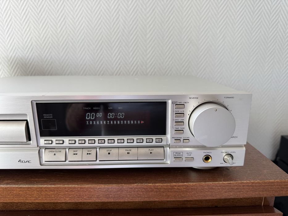 Odtwarzacz cd Technics SL-PG520A