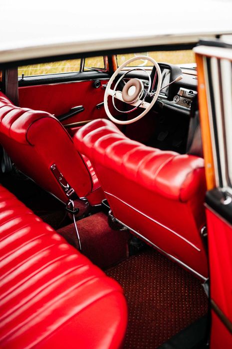 Retro Mercedes W111 // Styl, Elegancja i Luksus lat '60 Klasyk