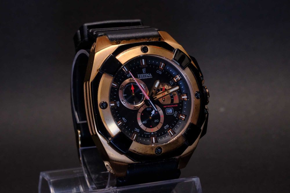 ***Festina Retrogard***