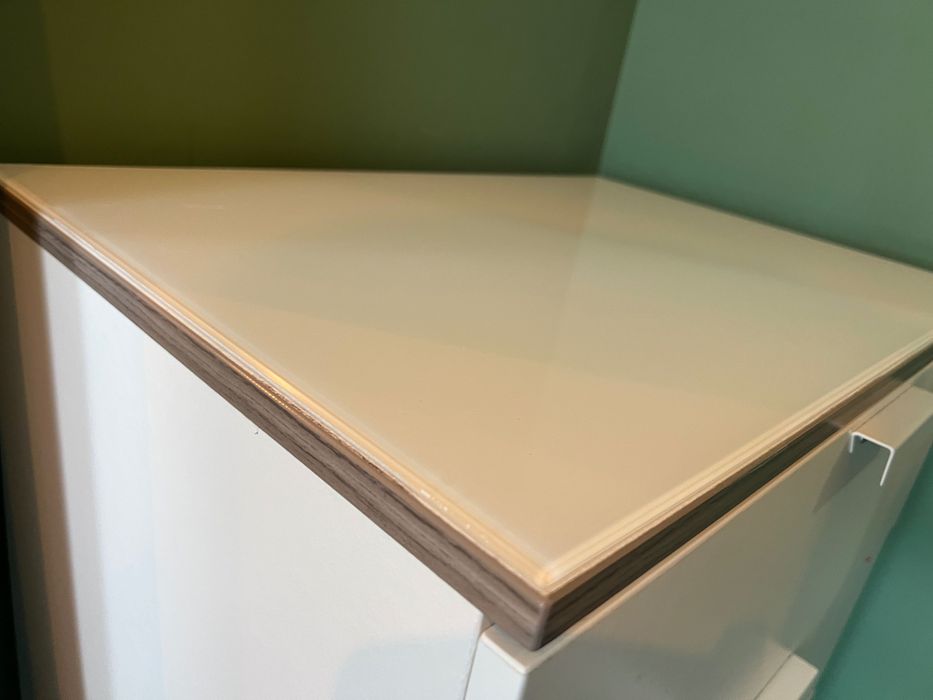 Vidro extraclaro 6 mm lacado a branco – 595 x 398 mm – novo