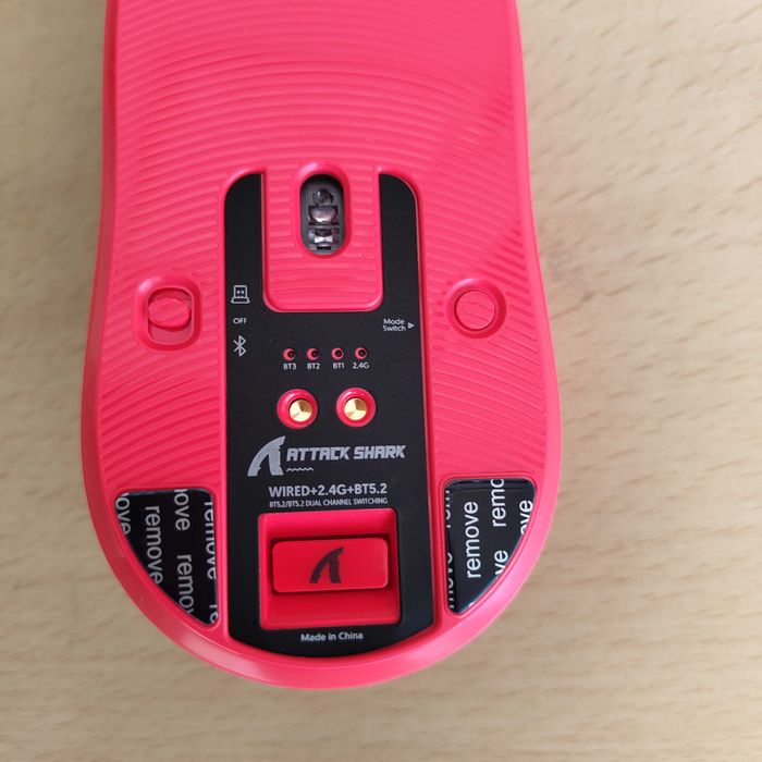Rato Mouse Wireless Gamer 26 mil DPI Attack Shark X6 Vermelho