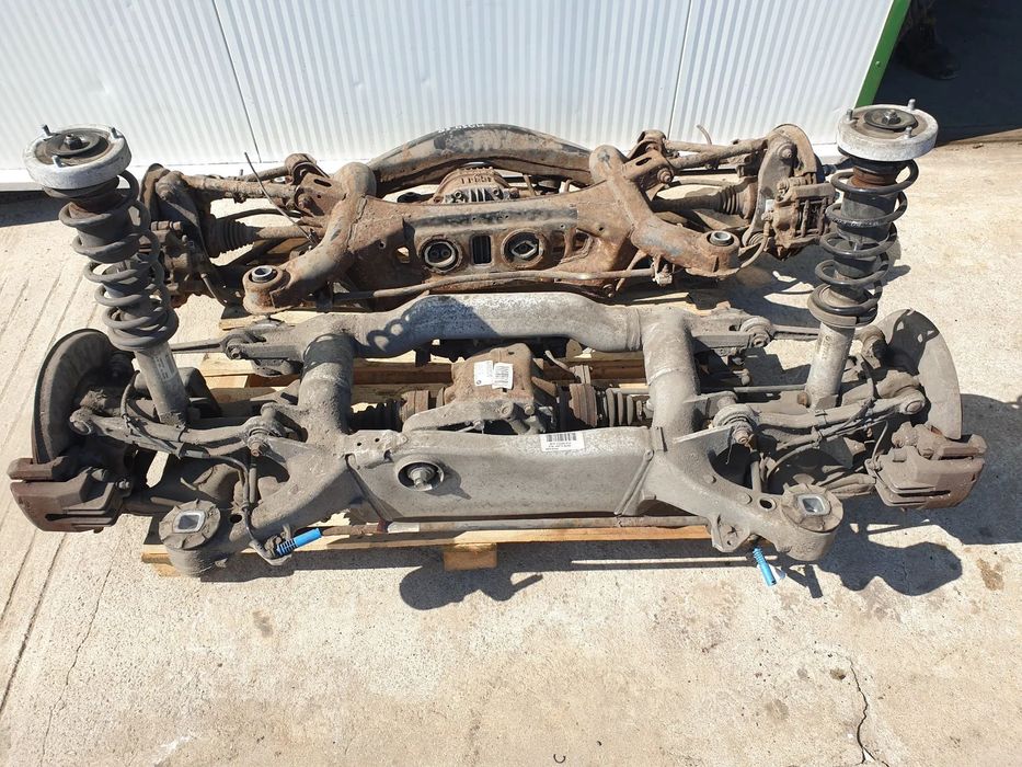 AMORTYZATOR TYŁ TYLNY SPRĘŻYNA PRAWY LEWY BMW 6 E63 E64 3.0i BENZYNA 6767733 Most dyfer DYFERENCJAŁ  3.91 N52 7534042-4  WÓZEK BELKA ZAWIESZENIA TYŁ SANKI 6770842 Zwrotnica Piasta Prawy LEWY Tył ZACISK HAMULCOWY PÓŁOŚ PÓŁOSIE