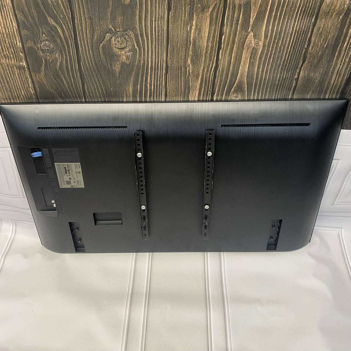 Telewizor Samsung UE 43" 43DU7172 Smart Bluetooth 4K