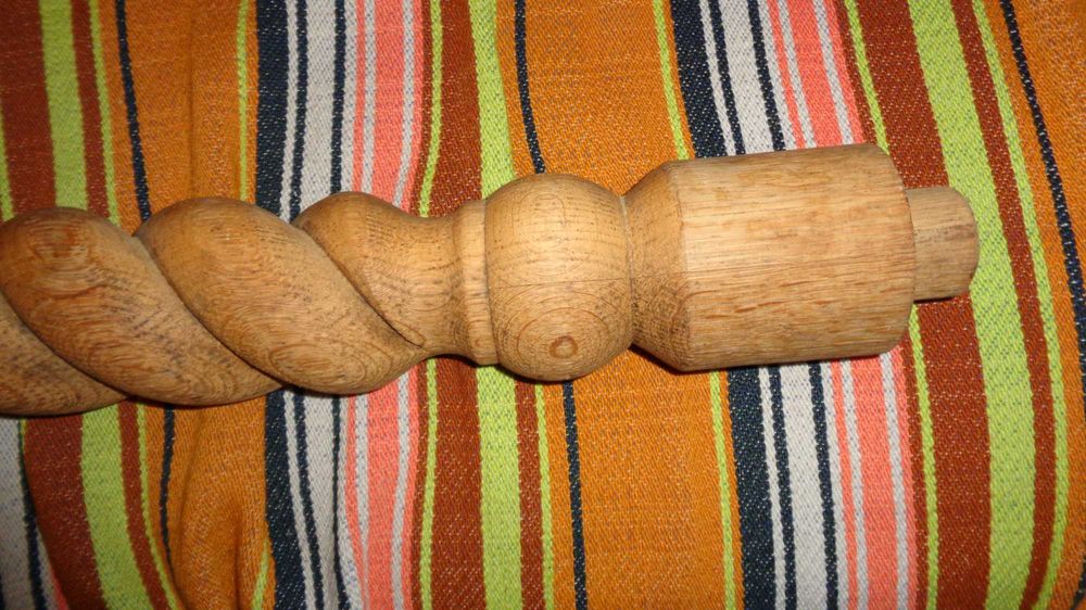 Słup spirala -polski dąb