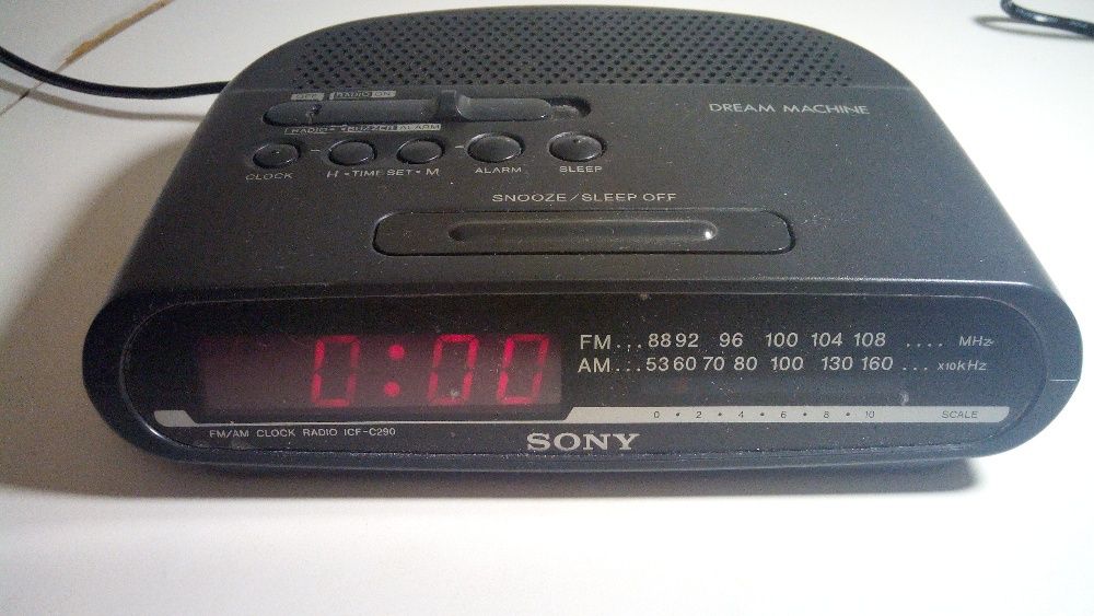 Radio despertador Sony Dream Machine ICF C 290 Almada Cova Da