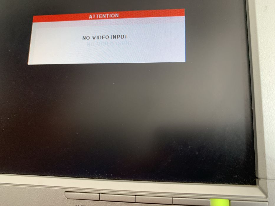 Monitor LCD para ligar a portatil