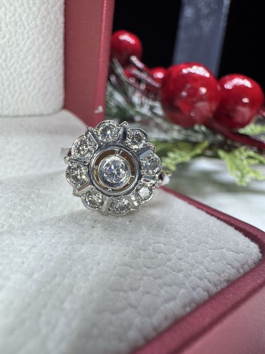 Золотое кольцо с бриллиантами малинка ссср 585