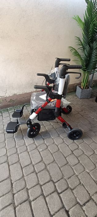 Balkonik  chodzik wózek spacerowy