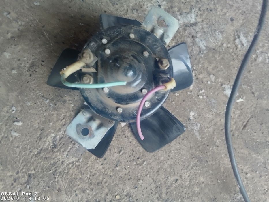 Моторчик пічки москвіч