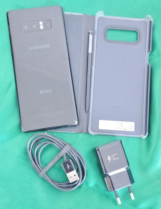 Samsung Note 8 SM-N950F, with original charger and stylus, used.64729517433857124