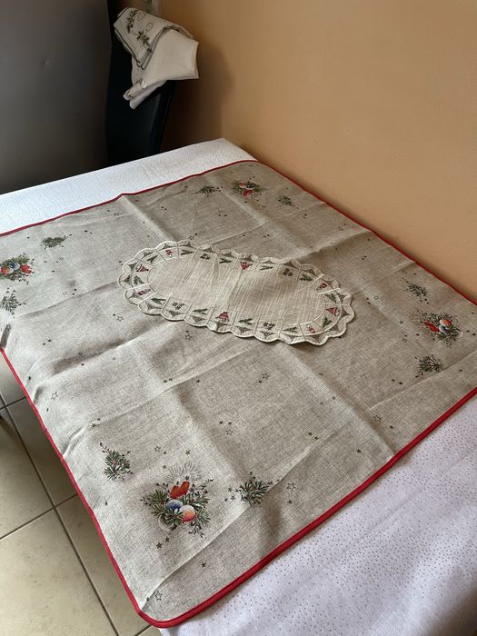 Ранеры-скатерть на стол