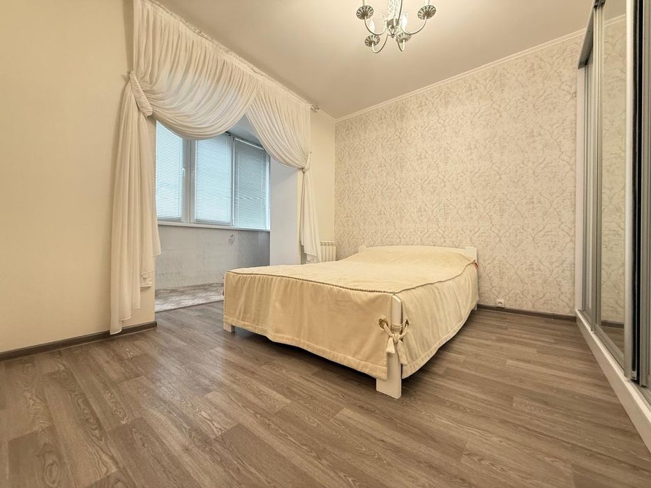 Продам отличную 3х комнатную квартиру в Центре.