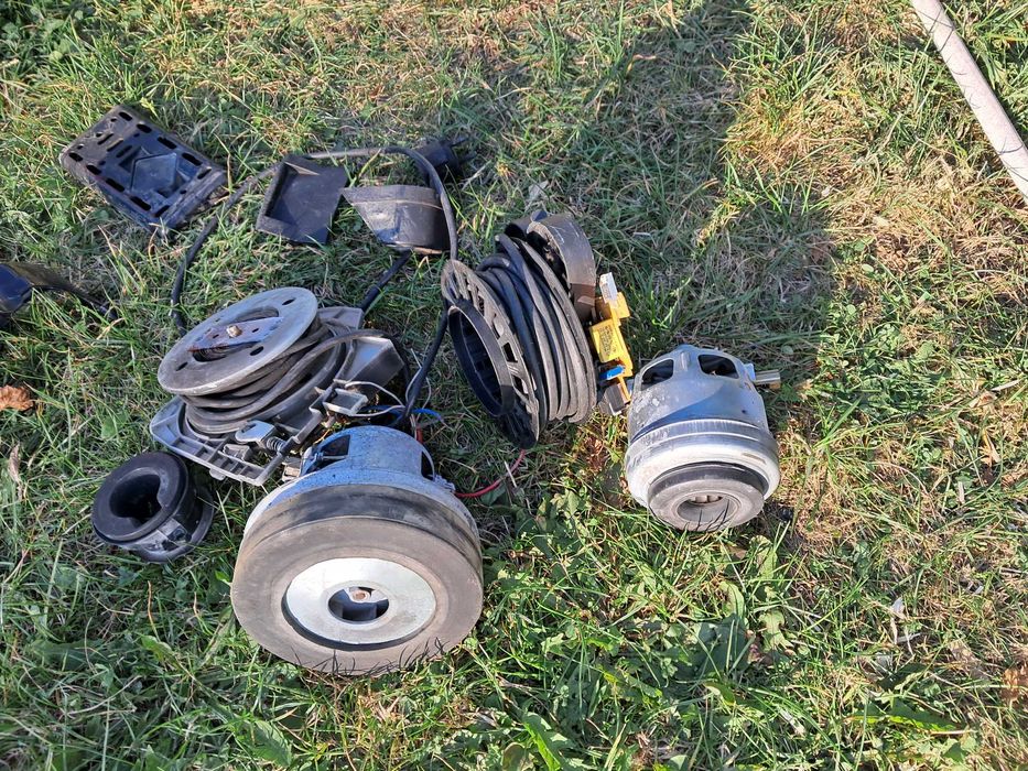 Ssawka mała szczelinowa