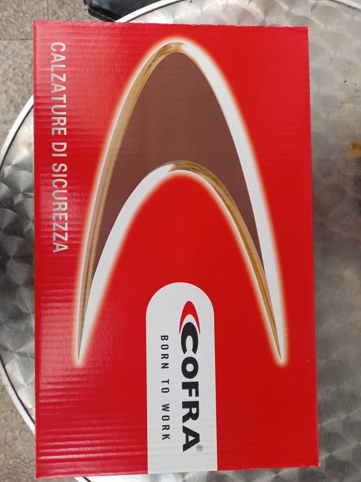 Sapatos de segurança nr 43