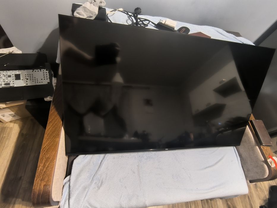 Sprzedam tcl 50cali Smart TV z możliwością wysyłki.