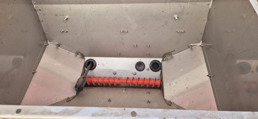 Банка тукова Kuhn