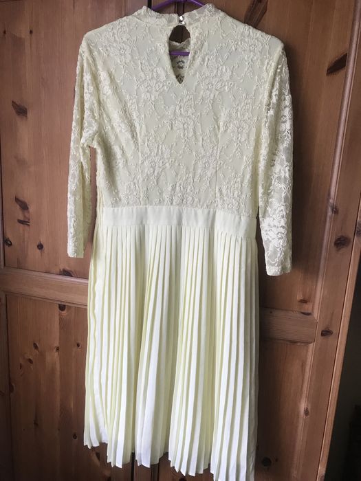 Elegancka sukienka r.M