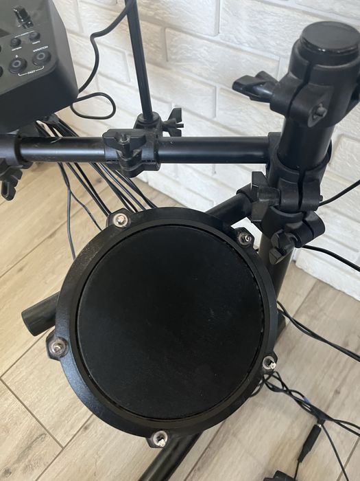 Perkusja elektryczna ALESIS DEBUT KIT
