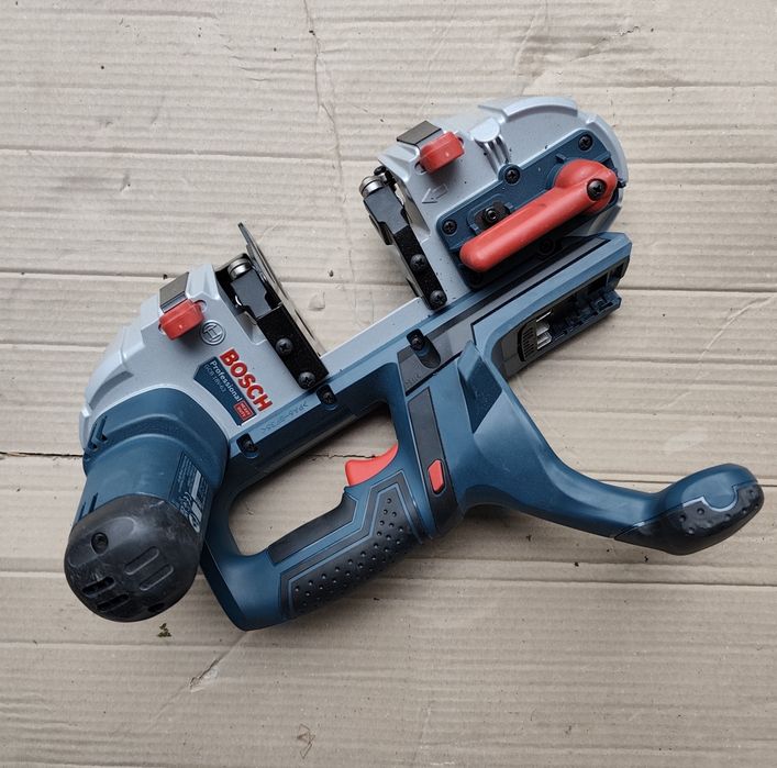 Akumulatorowa pilarka taśmowa Bosch GCB 18V-63 Professional | BODY (Sa