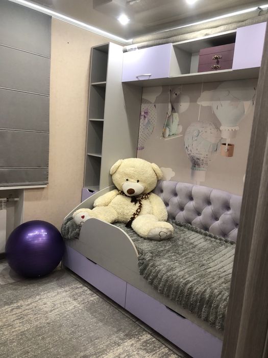 Здам 3-кімнатну квартиру подобово. Можно з дитиною. Центр міста.Люкс!