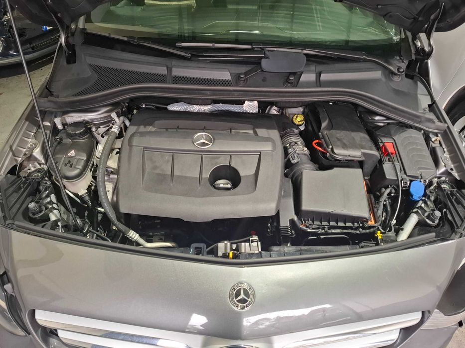 Mercedes B 180 d Style [CX Automatica]  111 Mil kms Nacional de 2018